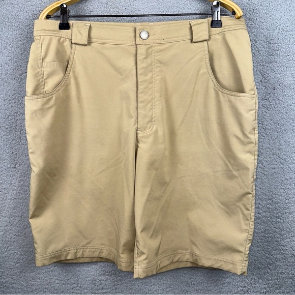 Straight Down Shorts Mens 34 Tan Strut Performance Golf Flat Front Relaxed - Picture 3 of 9